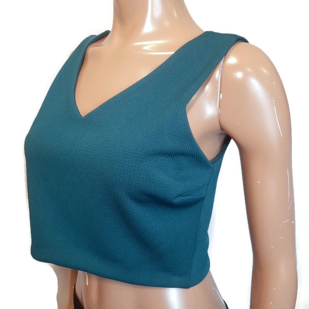 Streetwear Society Teal Vneck Crop Top Sleeveless Womens Size Large SWS